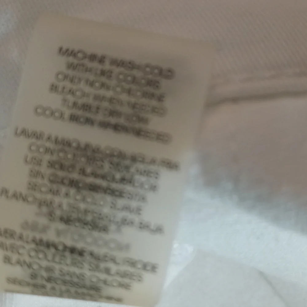 Calvin‎ Klein White Bermuda Shorts Classic Cotton 10